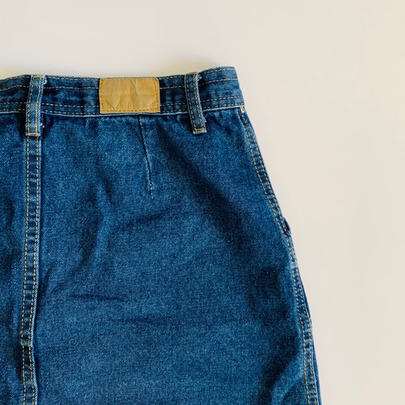 Dark Denim Rose Gold Button-Up Skirt Front Pockets - Picture 4 of 4